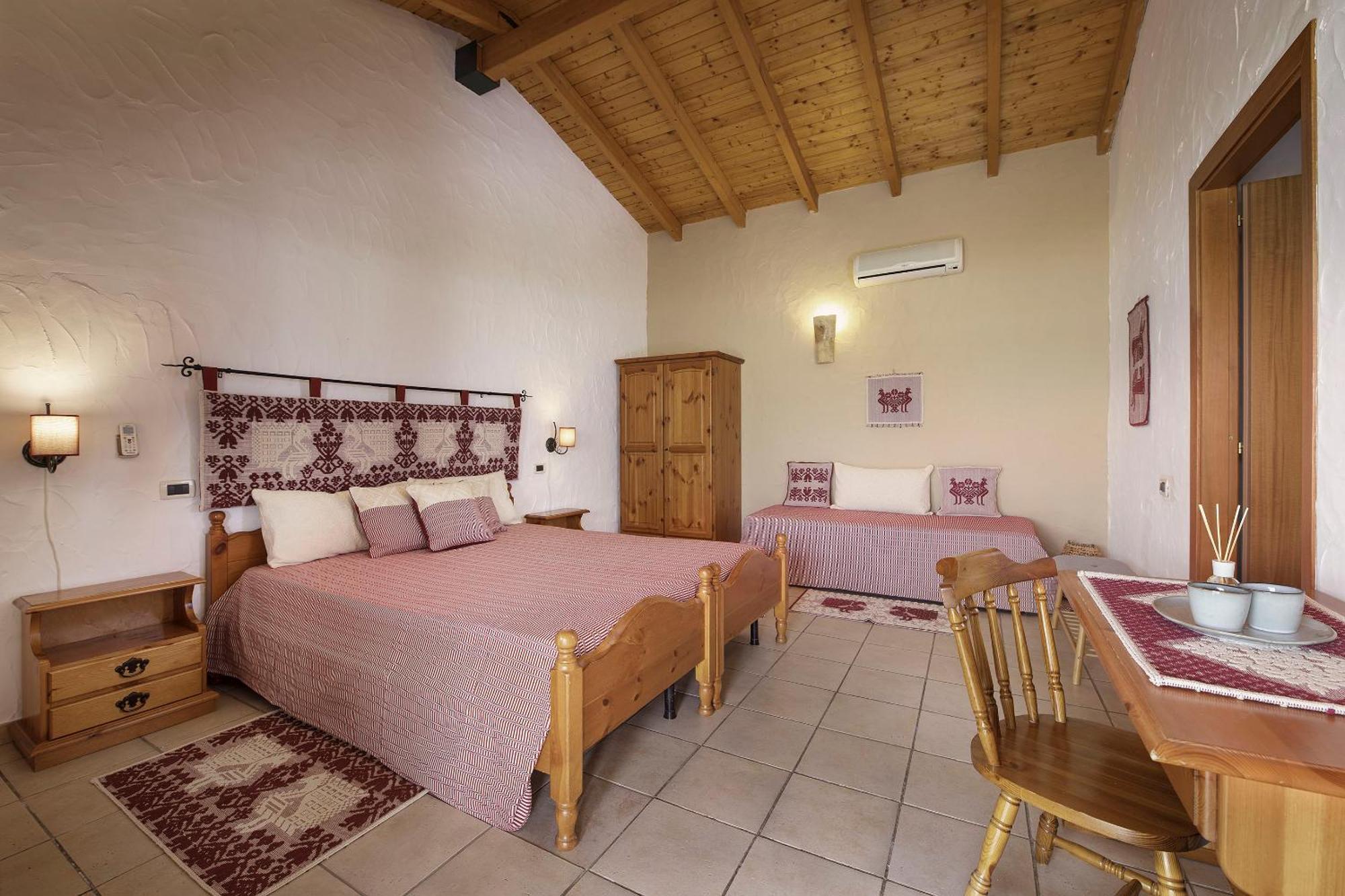 Agriturismo La Biada Is Morus Zewnętrze zdjęcie